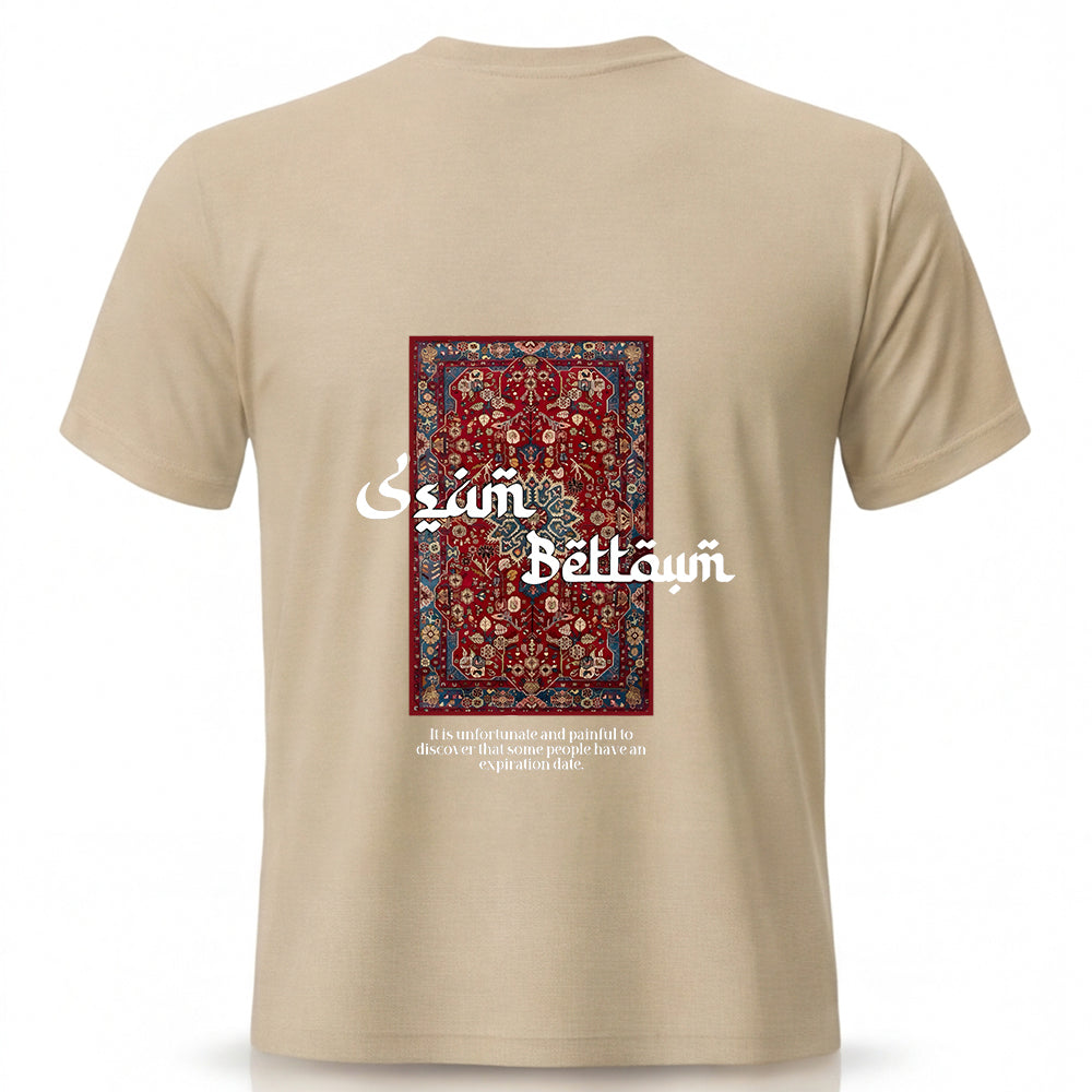Nadali Bettäum Graphic Tee by Rihab