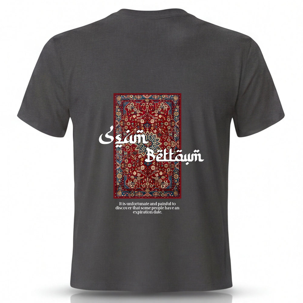 Nadali Bettäum Graphic Tee by Rihab