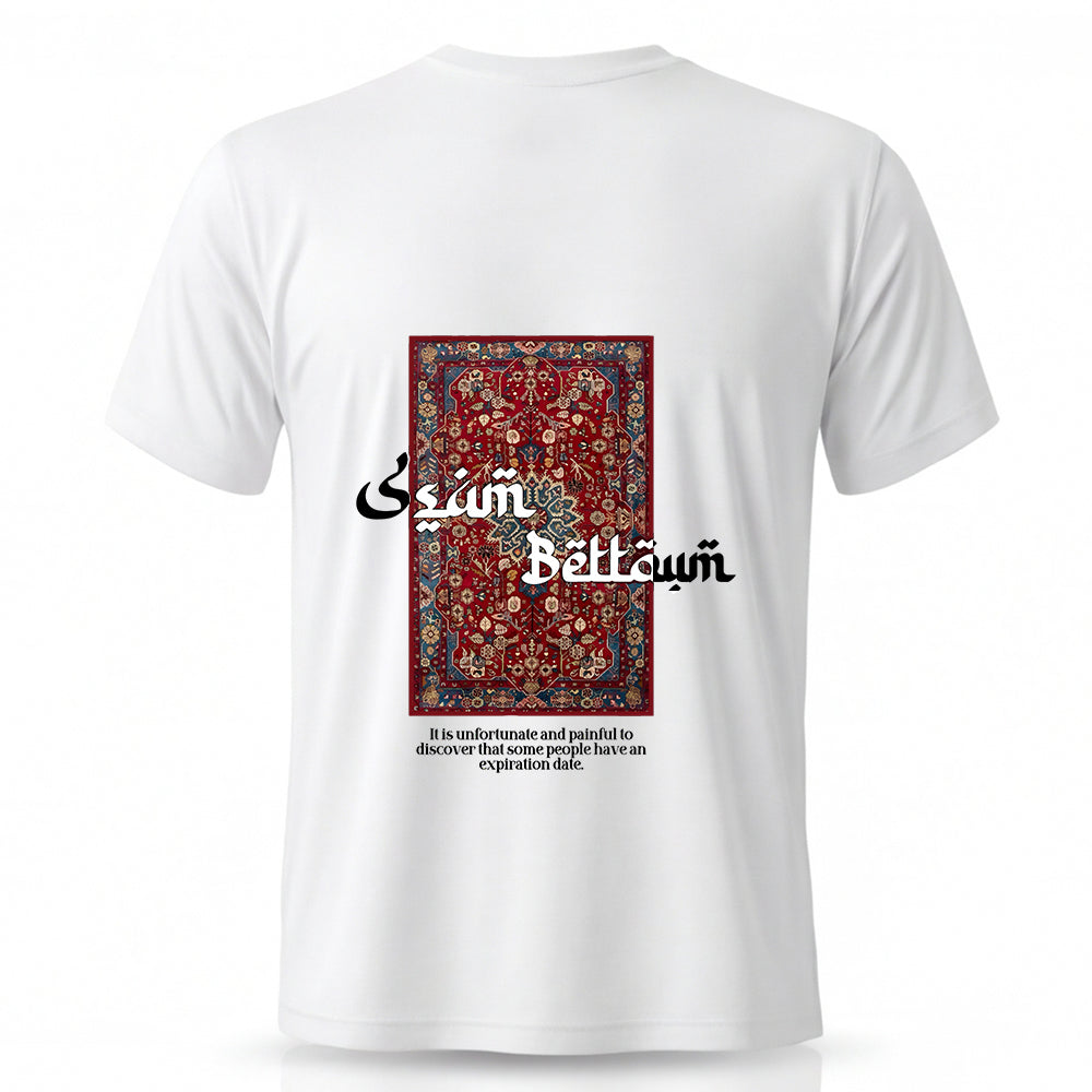 Nadali Bettäum Graphic Tee by Rihab
